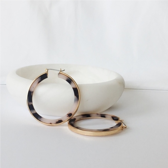 Jewelry - *Last pair/flawed* JACKIE O Hoops - BLUSH/BLACK